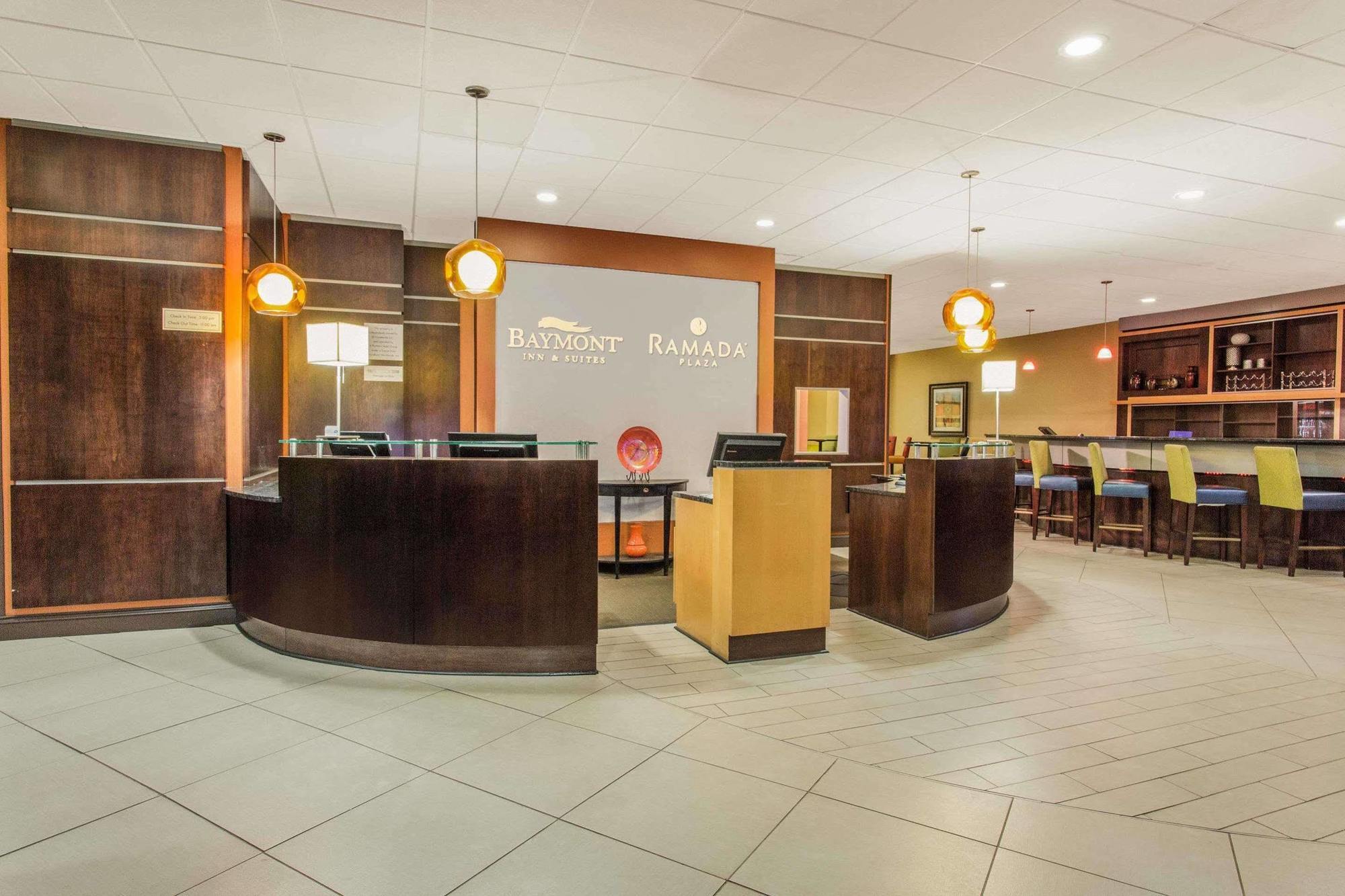 Baymont By Wyndham Fayetteville Fort Bragg Area Buitenkant foto