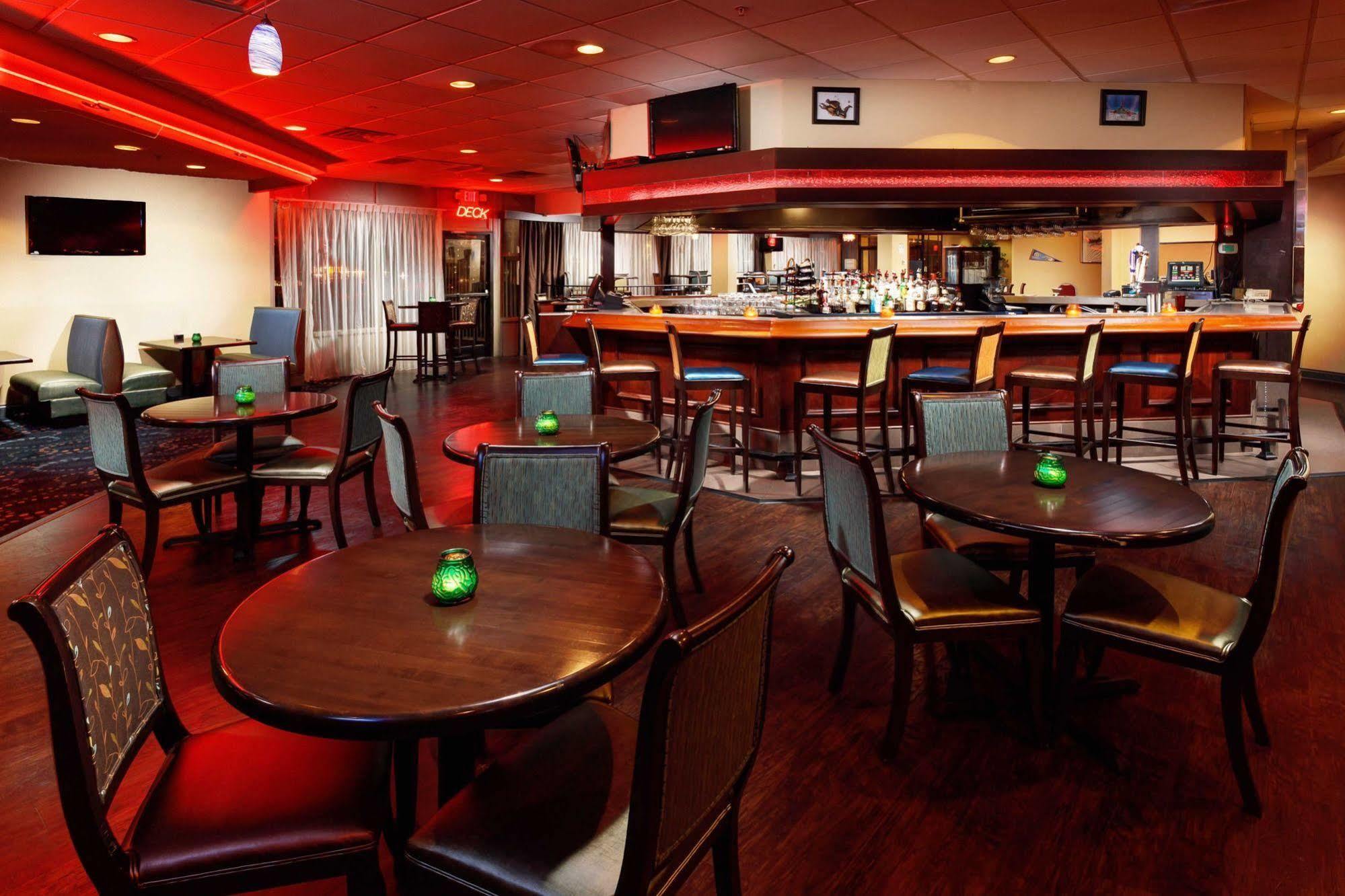 Baymont By Wyndham Fayetteville Fort Bragg Area Buitenkant foto