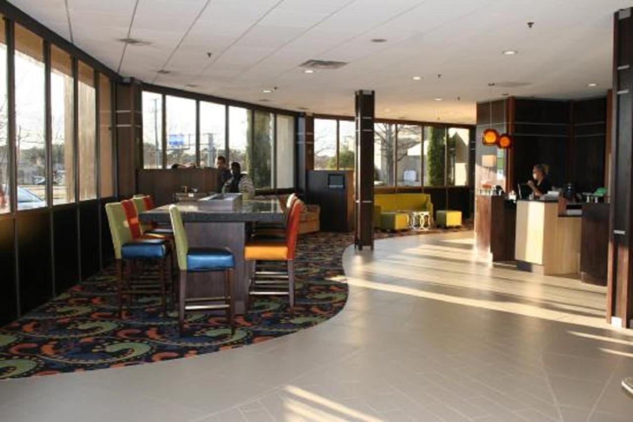 Baymont By Wyndham Fayetteville Fort Bragg Area Buitenkant foto
